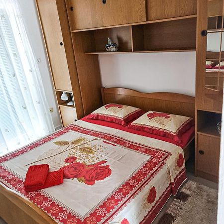 Apartments Benkovic Baška Екстериор снимка