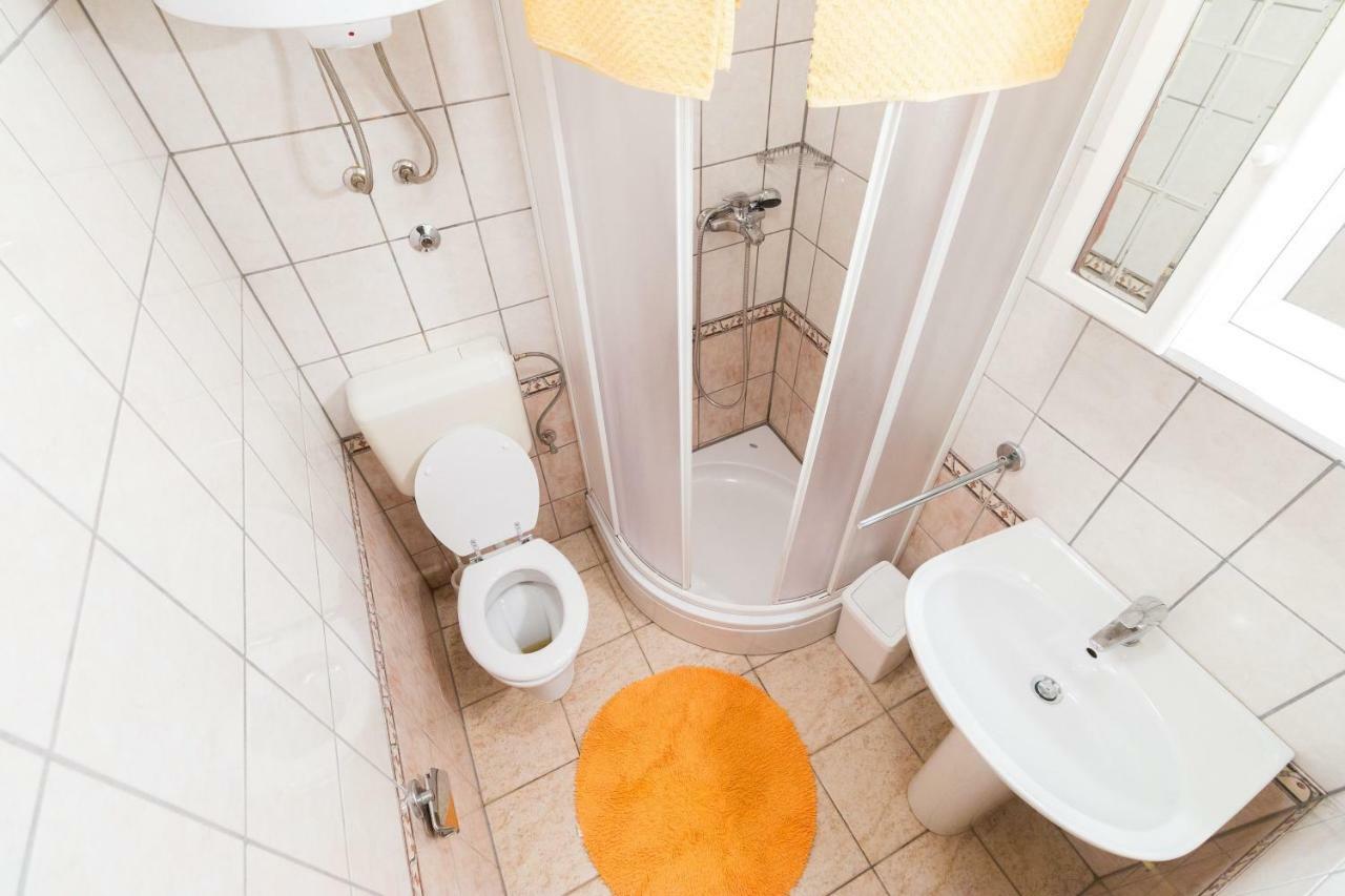 Apartments Benkovic Baška Екстериор снимка
